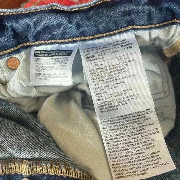 Men’s Levi’s, Strauss and Company, 501 button up jeans. - Picture 6 of 10